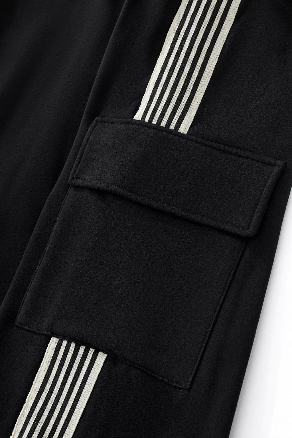 Side Stripe Cargo Sweatpants