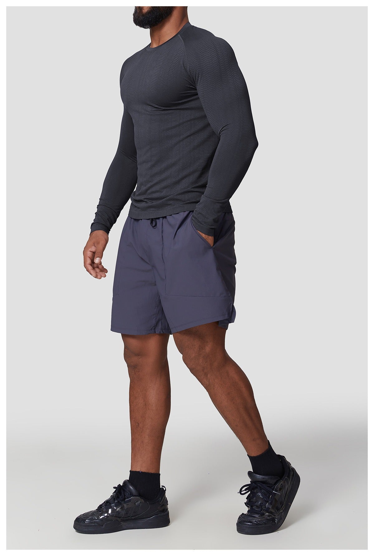 Men’s Slim Fit Seamless Training Long Sleeve Shirt