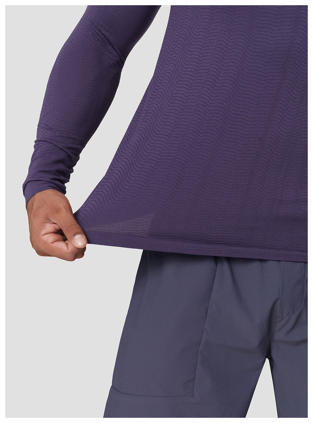 Men’s Slim Fit Seamless Training Long Sleeve Shirt