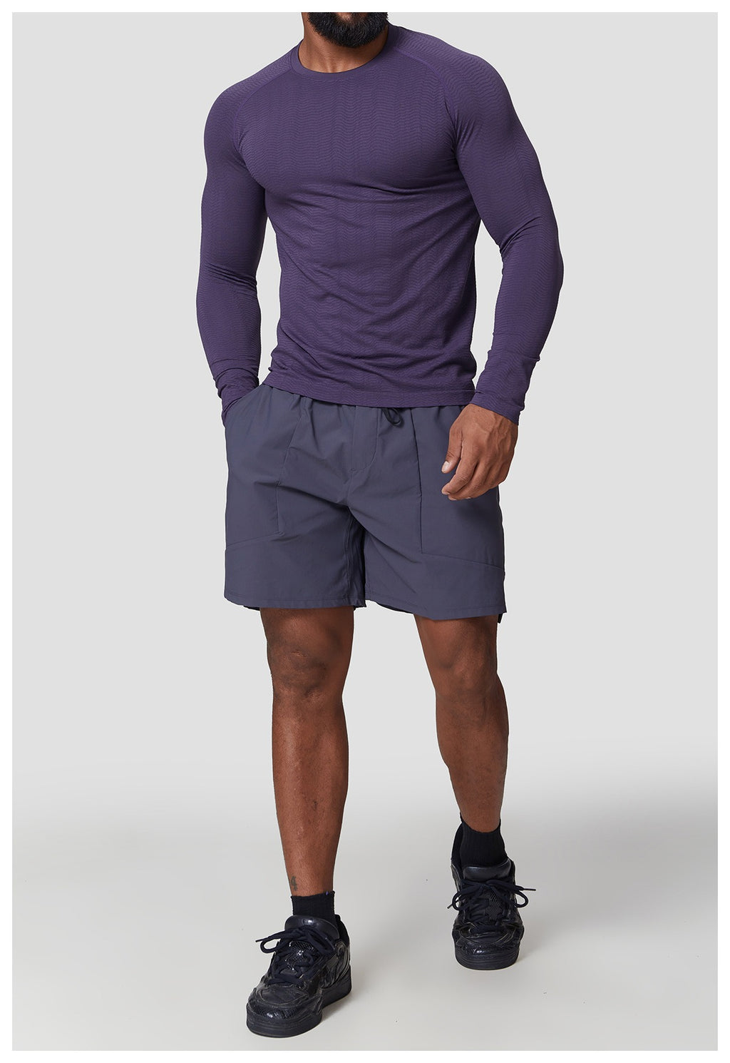 Men’s Slim Fit Seamless Training Long Sleeve Shirt