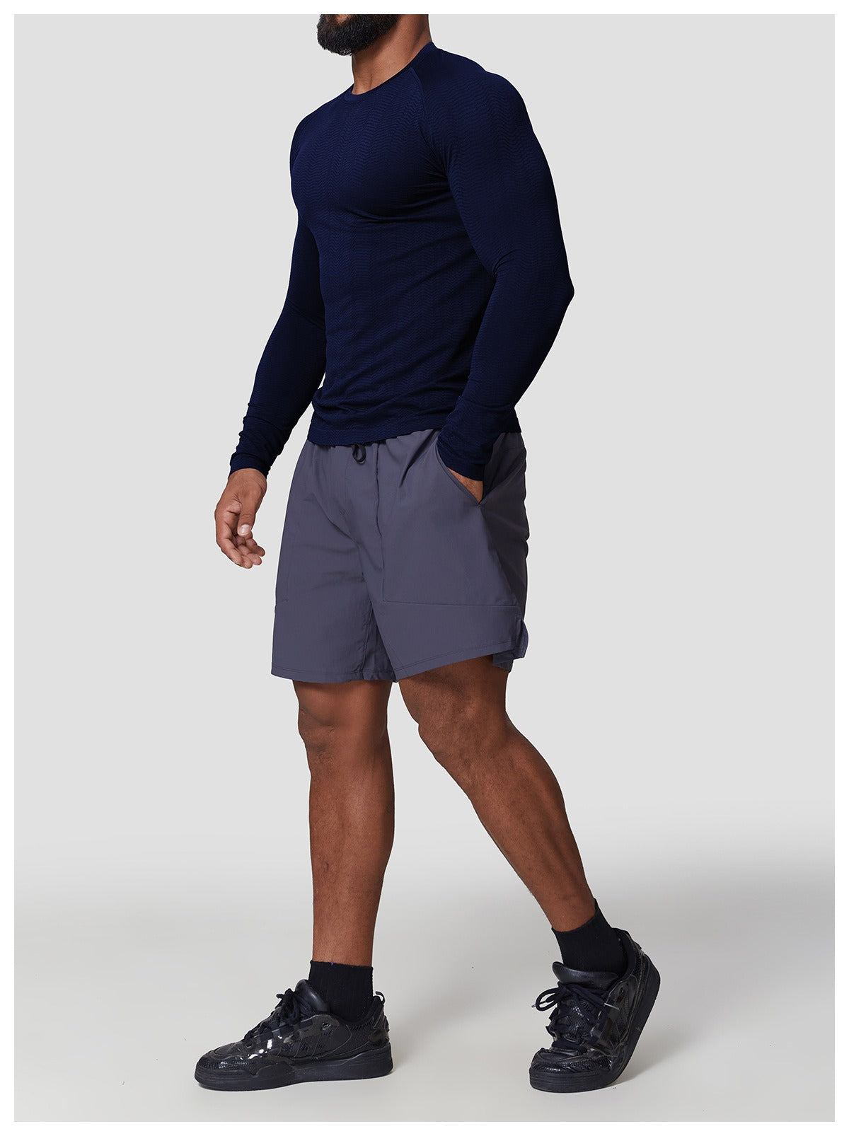 Men’s Slim Fit Seamless Training Long Sleeve Shirt