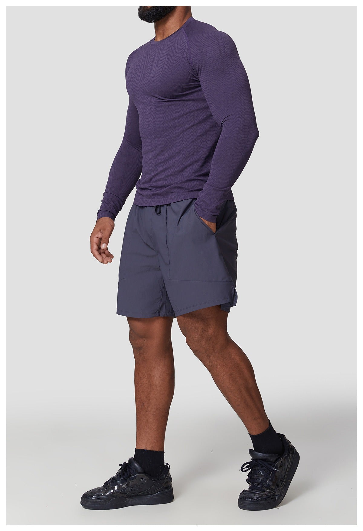 Men’s Slim Fit Seamless Training Long Sleeve Shirt