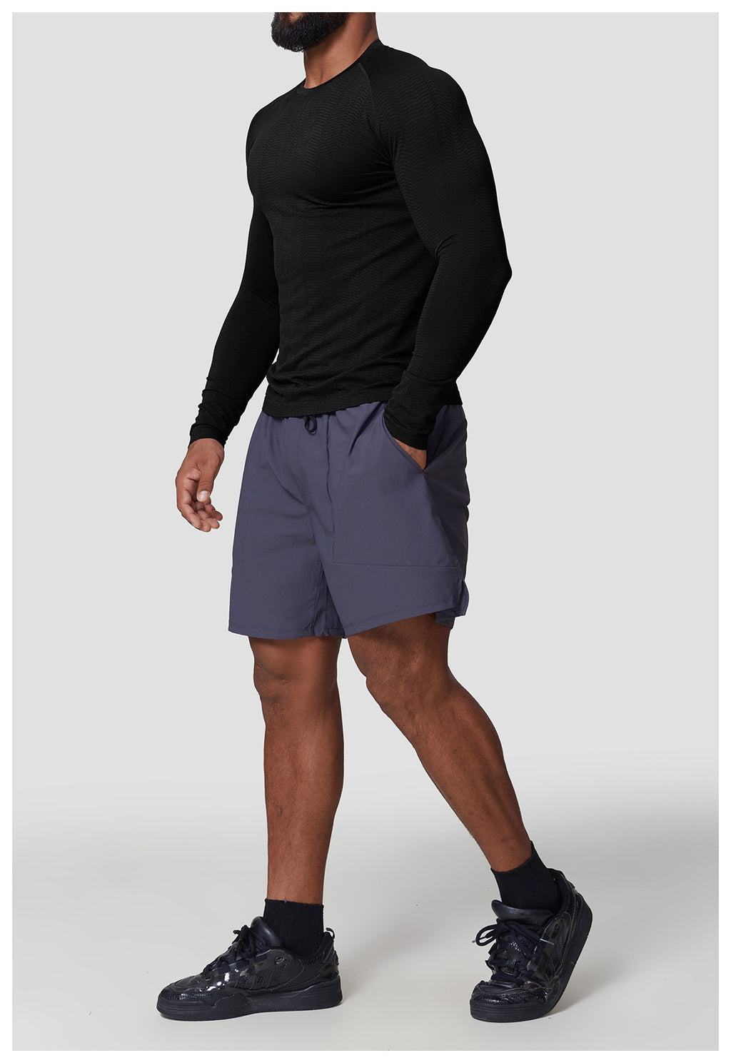 Men’s Slim Fit Seamless Training Long Sleeve Shirt