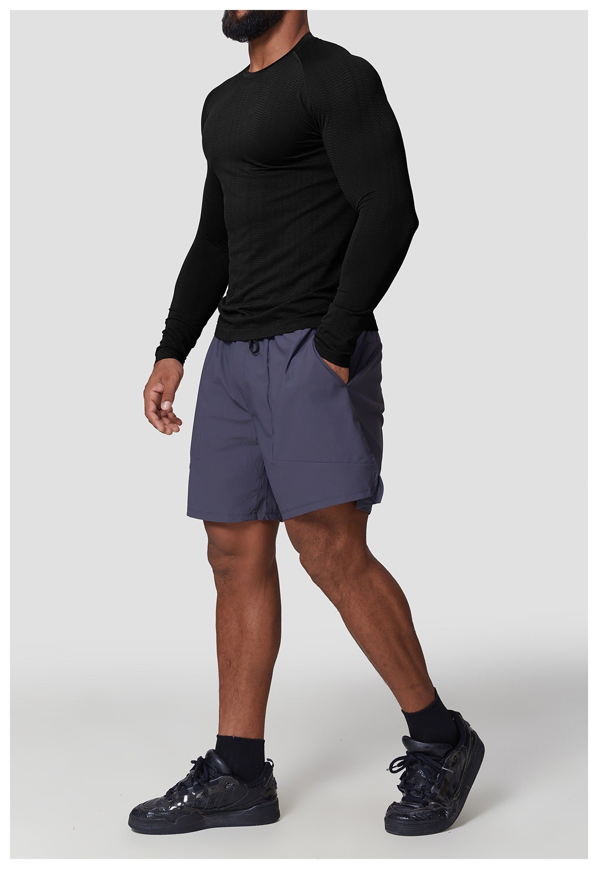 Men’s Slim Fit Seamless Training Long Sleeve Shirt