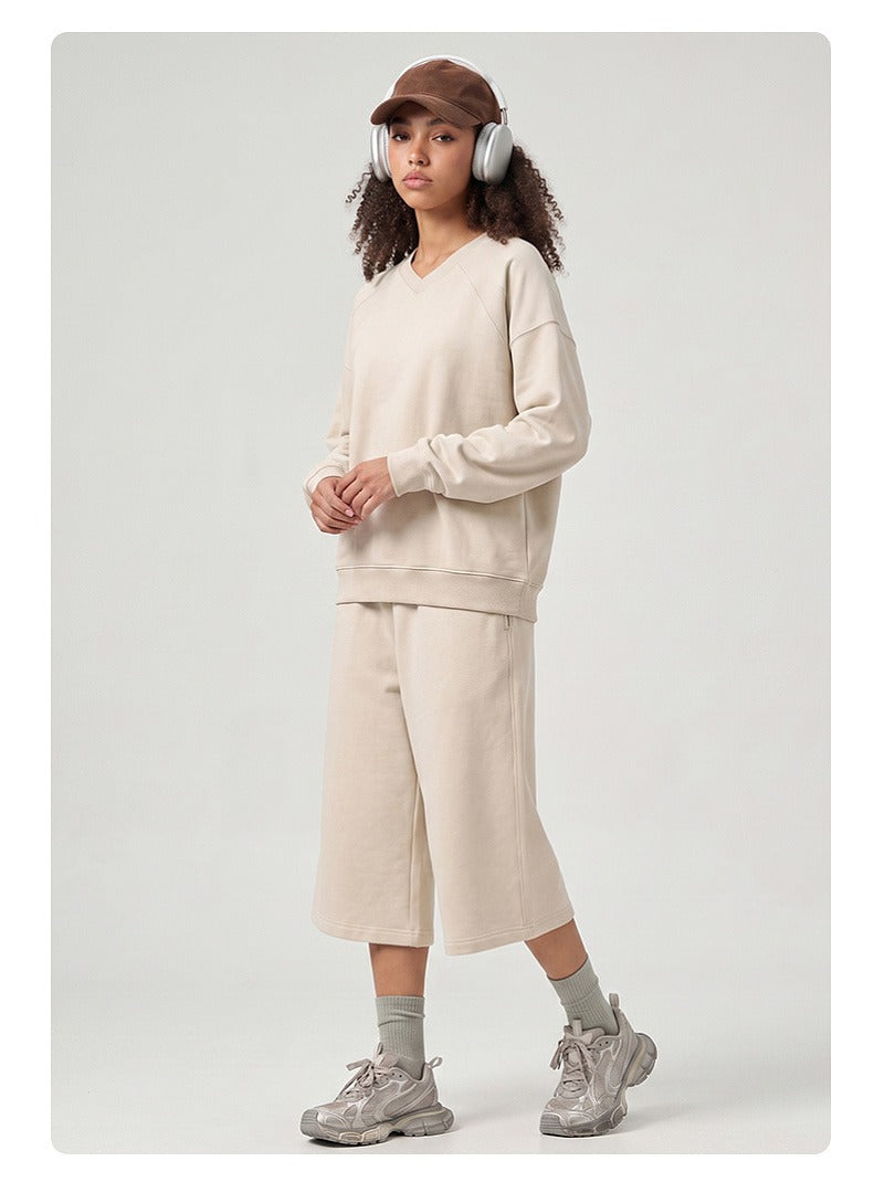Relaxed Raglan Crewneck Sweatshirt