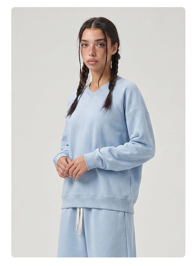 Relaxed Raglan Crewneck Sweatshirt